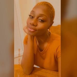 Meet your Posher, Leeya